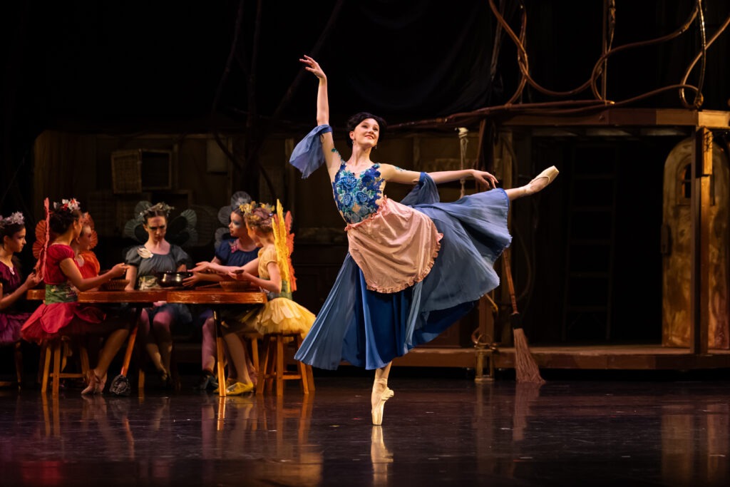 Snow White - Ballet Theatre Queensland